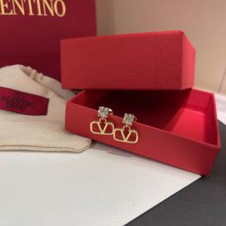 2024.12.03 Valentino Earring 062
