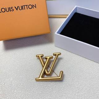 2024.12.03 LV Brooch 005