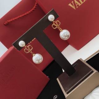 2024.12.03 Valentino Earring 058