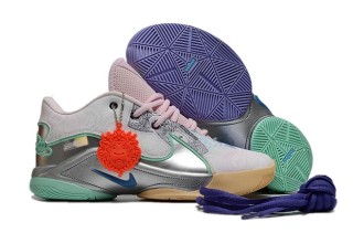 Nike James 22 Shoes (2)