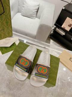 Gucci Slippers 35-45 (60)