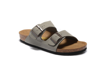 Birkenstock slippers (32)