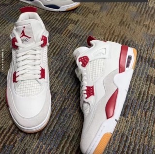 Authentic Nike SB x Air Jordan 4 Varsity Red