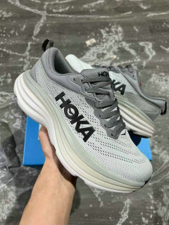 HOKA ONE ONE® M BONDI 8  (1)