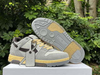 OFF-WHITE SNEAKERS (70)