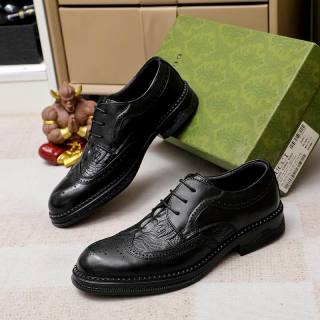 Gucci Men Shoes (181)