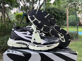 OFF-WHITE SNEAKERS (73)