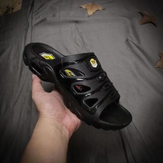 Nike Air Max TN Slipper (10)