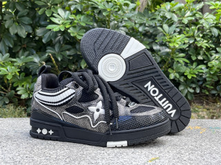 LV SNEAKERS (104)