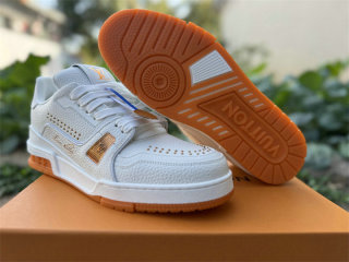 LV SNEAKERS (119)