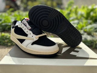 Authentic Travis Scott x Air Jordan 1 Low Black/White/Medium Olive