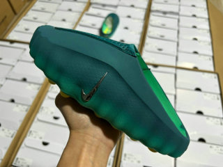 Authentic Nike Mind 001 Green